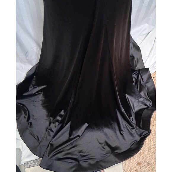 Formal Strapless Mermaid Black Ball Gown Cinderella Divine Size 12 - Picture 8 of 15